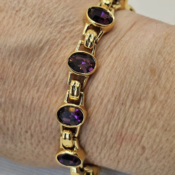 Authentic Vintage Swavorski Crystal Bracelet - Picture 5 of 8